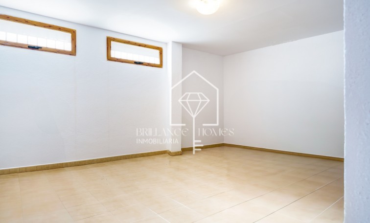 Sale - Villa - Jávea