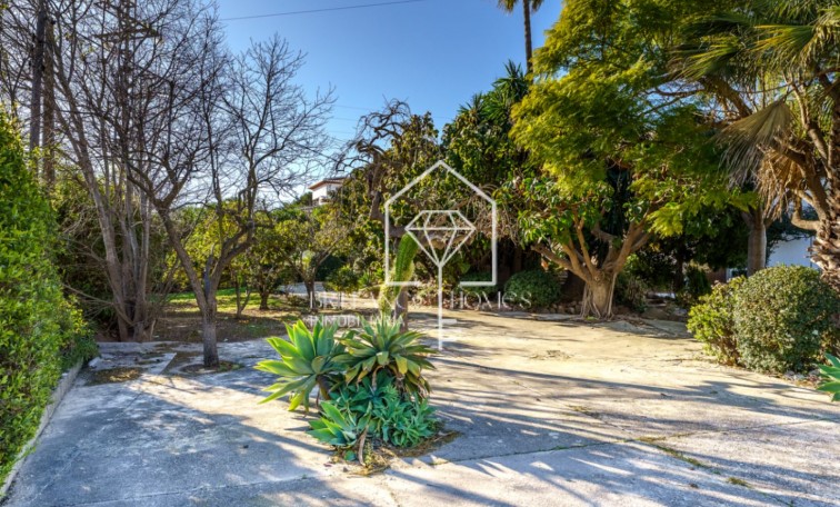 Sale - Villa - Jávea