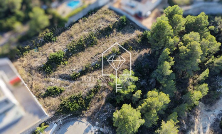 Revente - Plot - Moraira