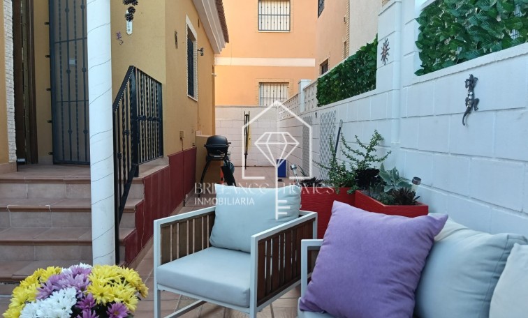 Sprzedaż - House - Detached Villa (4) - Los Montesinos - La Herrada