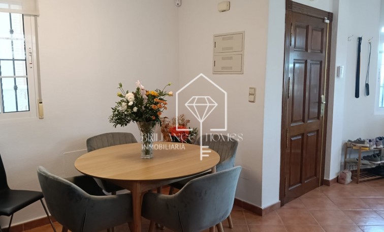 Sprzedaż - House - Detached Villa (4) - Los Montesinos - La Herrada