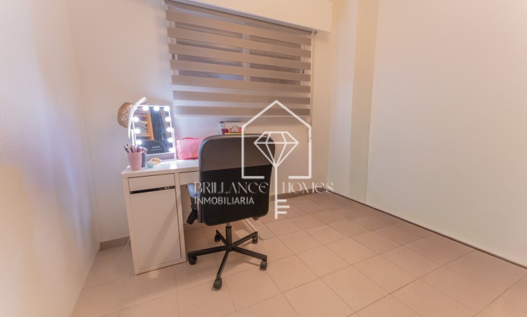 Segunda mano - Apartamento / piso - Los Arenales del Sol - Arenales