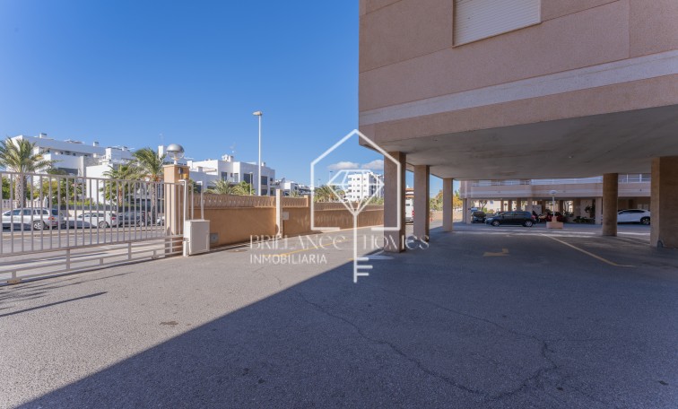 Segunda mano - Apartamento / piso - Los Arenales del Sol - Arenales