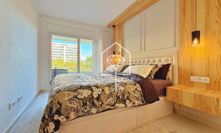 Segunda mano - Apartment - Torrevieja - Punta Prima