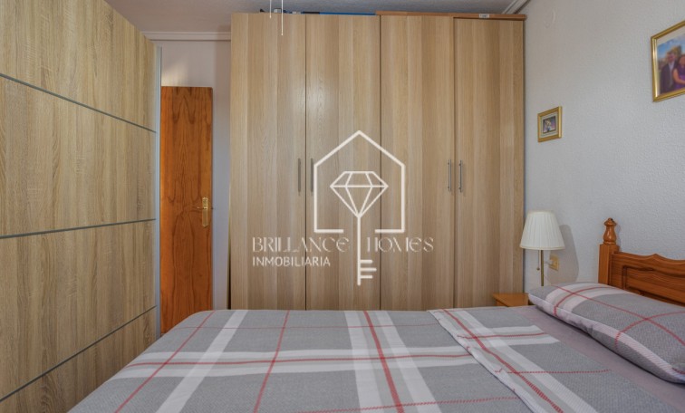 Resale - Apartment flat - Torrevieja - La Siesta