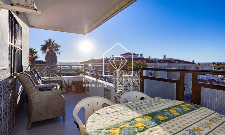 Resale - Apartment flat - Torrevieja - La Siesta