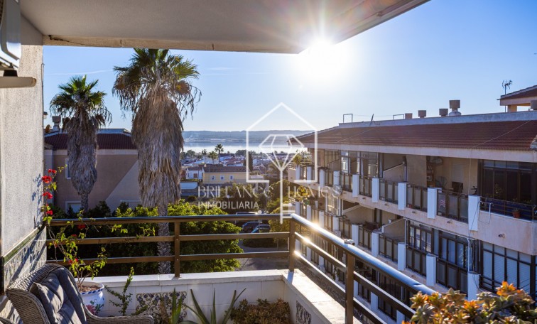 Resale - Apartment flat - Torrevieja - La Siesta