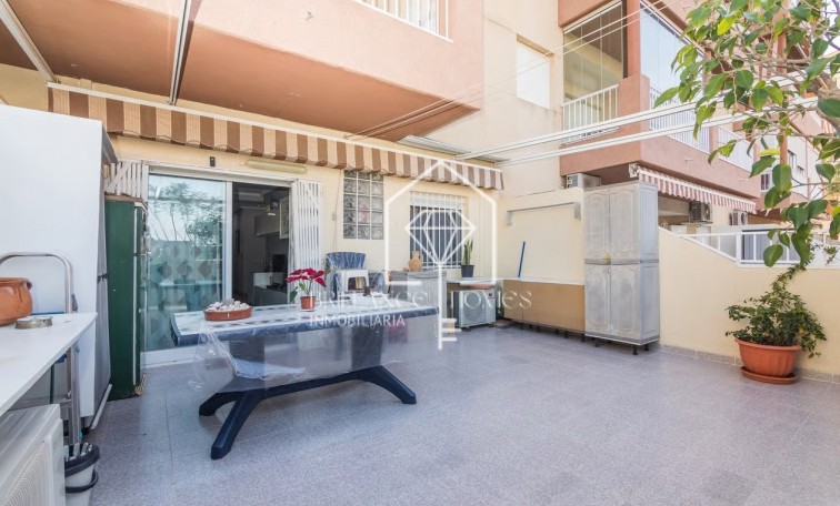 Sprzedaż - Apartment/mieszkanie - Los Arenales del Sol - Arenales