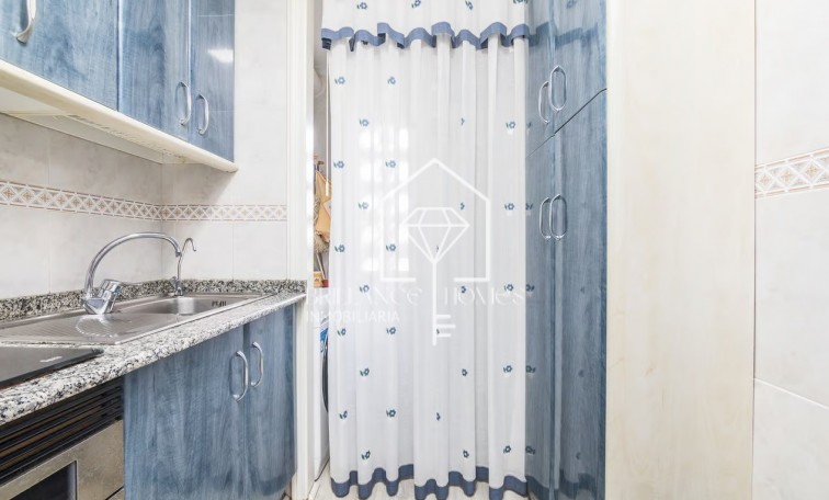 Sprzedaż - Apartment/mieszkanie - Los Arenales del Sol - Arenales