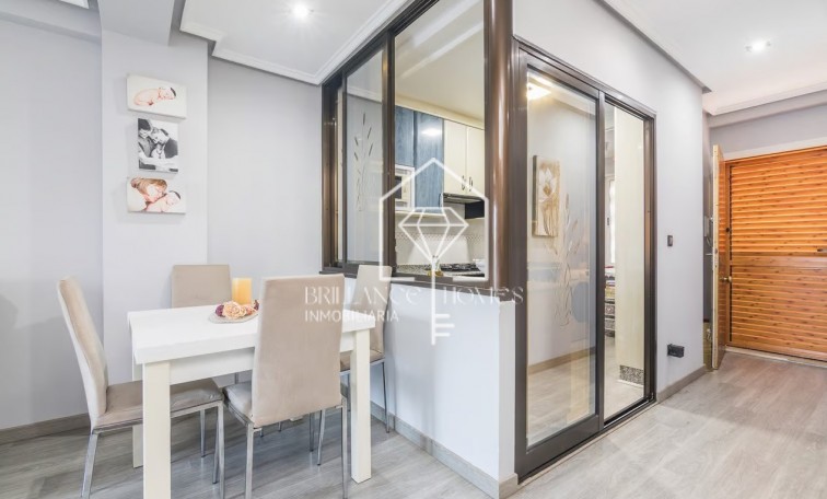 Sprzedaż - Apartment/mieszkanie - Los Arenales del Sol - Arenales