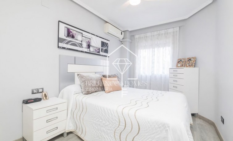 Sprzedaż - Apartment/mieszkanie - Los Arenales del Sol - Arenales