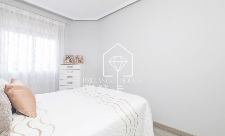 Sprzedaż - Apartment/mieszkanie - Los Arenales del Sol - Arenales