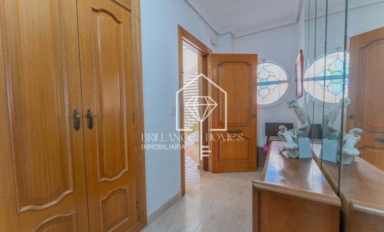 Sprzedaż - Apartment/mieszkanie - Los Arenales del Sol - Arenales