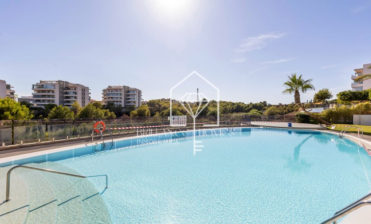 Sprzedaż - Apartament - Orihuela Costa - Villamartín