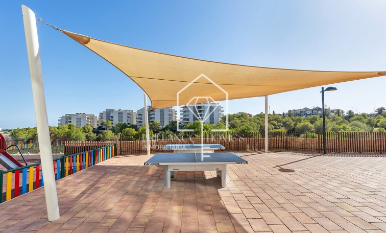 Sprzedaż - Apartament - Orihuela Costa - Villamartín