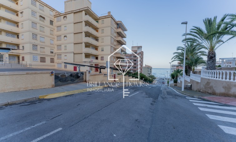 Segunda mano - Apartamento / piso - Los Arenales del Sol - Arenales