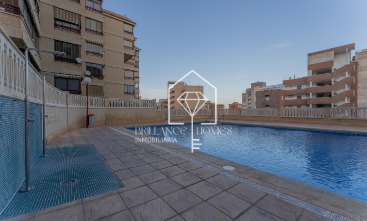 Segunda mano - Apartamento / piso - Los Arenales del Sol - Arenales