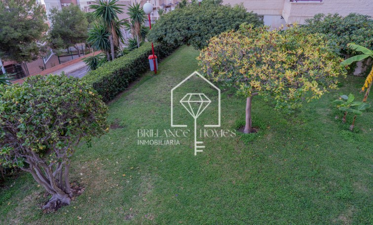 Segunda mano - Apartamento / piso - Los Arenales del Sol - Arenales