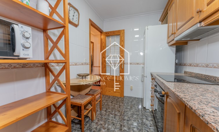 Segunda mano - Apartamento / piso - Los Arenales del Sol - Arenales