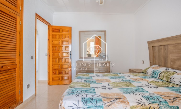 Revente - Detached villa - Torrevieja - Urbanización San Luis