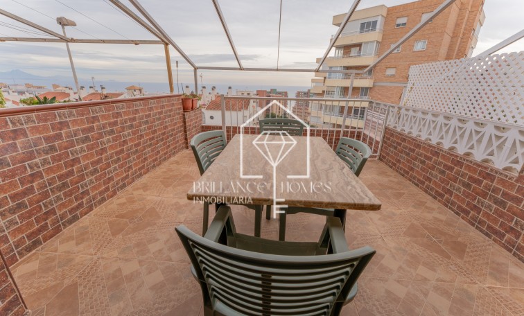 Resale - Bungalow - Los Arenales del Sol - Arenales