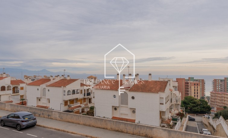 Resale - Bungalow - Los Arenales del Sol - Arenales