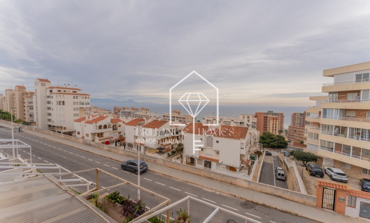 Resale - Bungalow - Los Arenales del Sol - Arenales