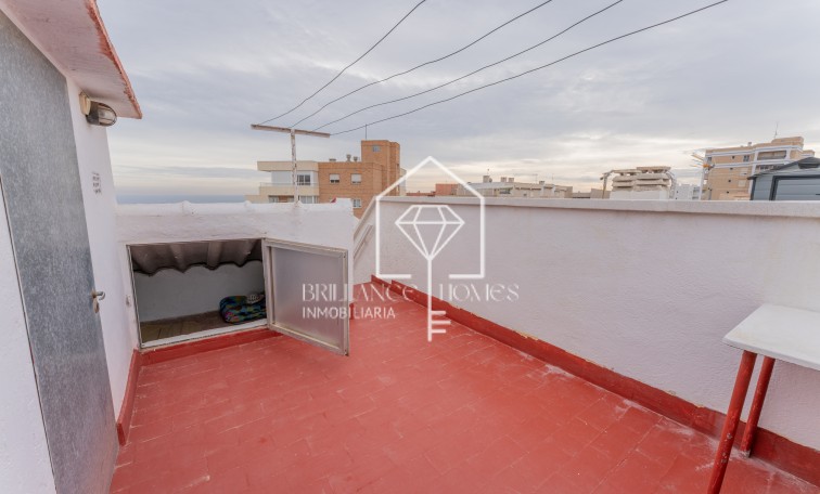 Resale - Bungalow - Los Arenales del Sol - Arenales