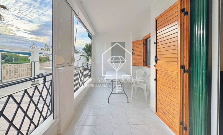 Segunda mano - Apartment - Torrevieja - La Mata