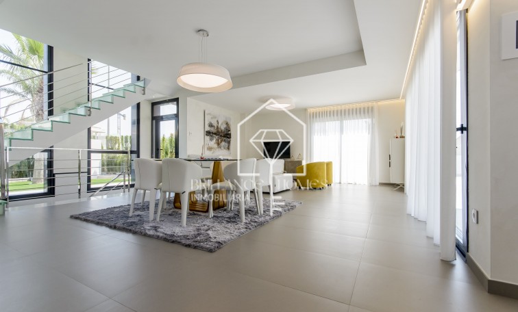 New Build - Villas - Orihuela - 03189