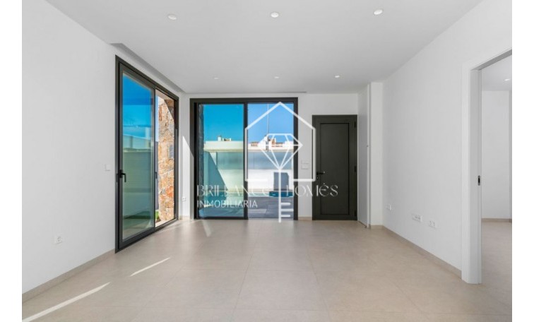 Obra nueva - Ground floors - Pilar de la Horadada - 03190