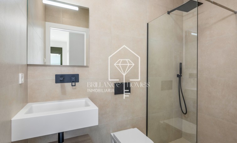 Obra nueva - Detached chalet - Los Alcázares  - 30710