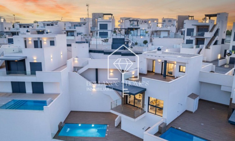 Obra nueva - Villas - San Miguel de Salinas - 03193